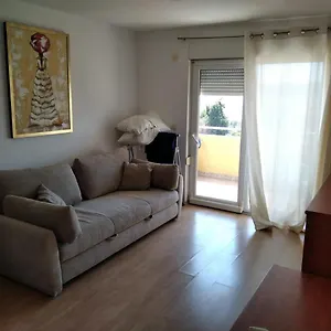 https://apartman-skysea.hotelinzadar.com