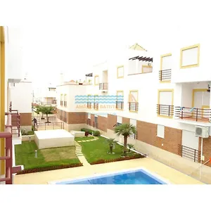 apartamento-com-piscina-em-condomnio.hotelaalgarve.com/