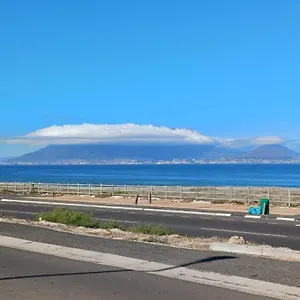 Cape Town Beachfront In Blouberg Apartment Bloubergstrand